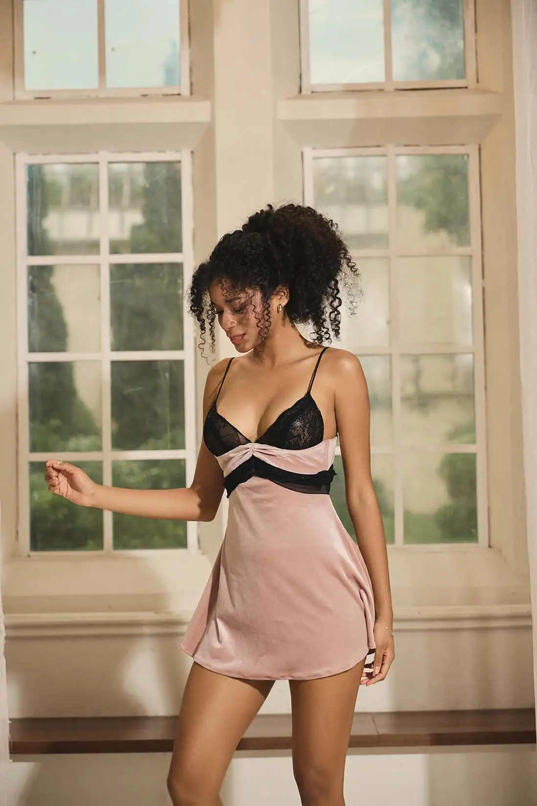 Lyra – Dual Velvet Trim Dress